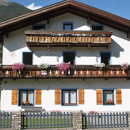 With A Shared Sauna In Apartment Bichlbach